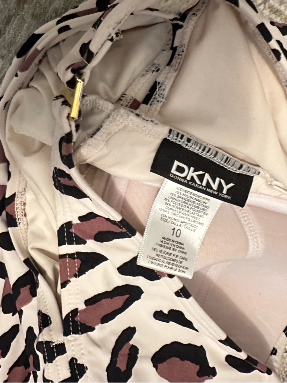 DKNY Leopard Print Ruched Bandeau - One Piece Swimsuit sz 10 Animal Print - Picture 3 of 5